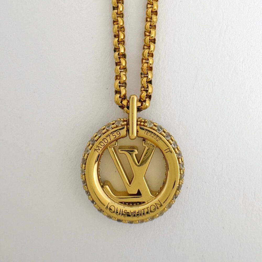 LOUIS VUITTON Gold Necklace - Picture 2 of 5